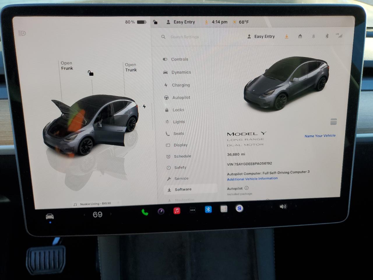 2023 Tesla Model Y VIN: 7SAYGDEE8PA056192 Lot: 92948145