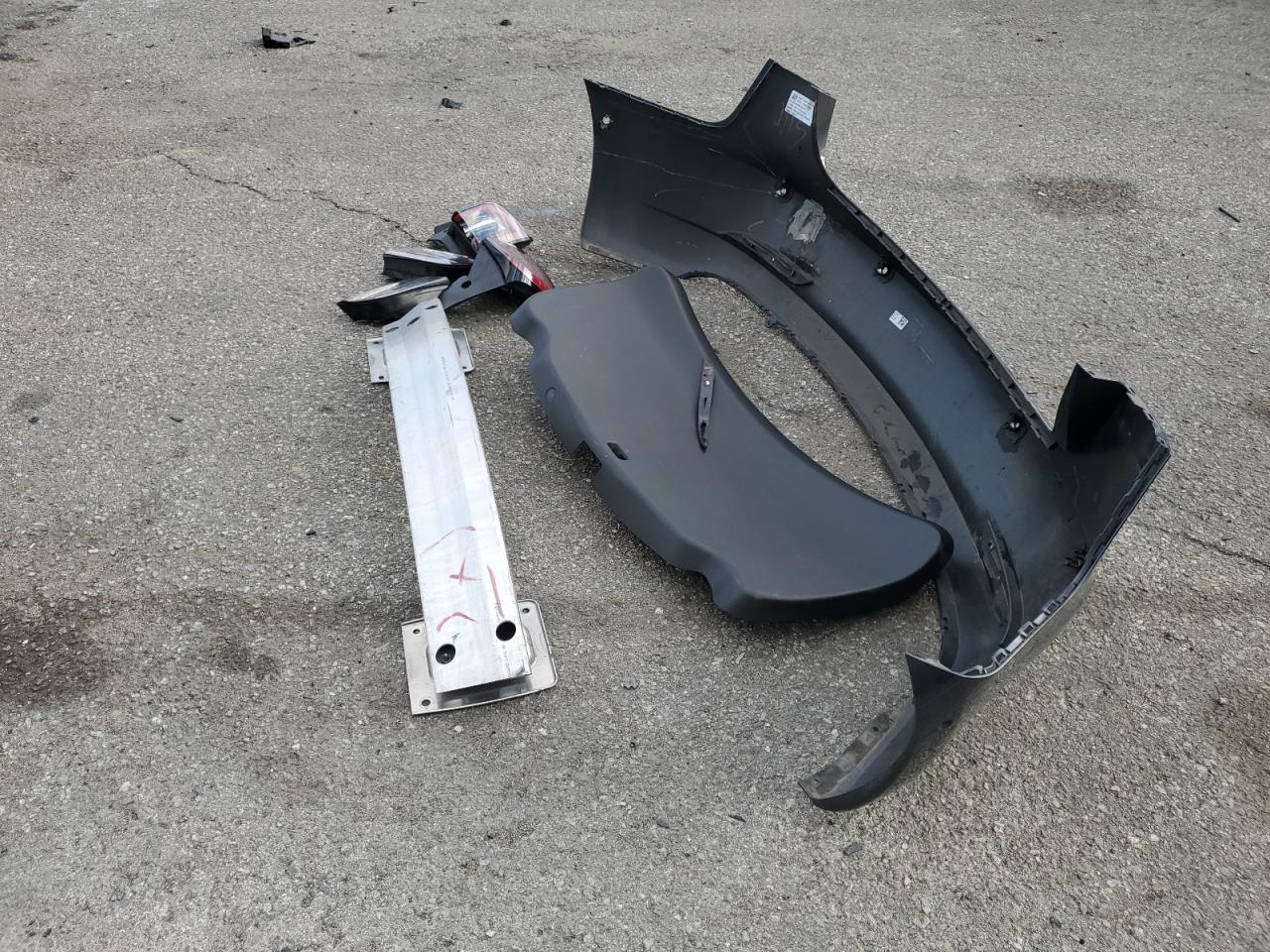 2022 Tesla Model 3 VIN: 5YJ3E1EAXNF232152 Lot: 92227465