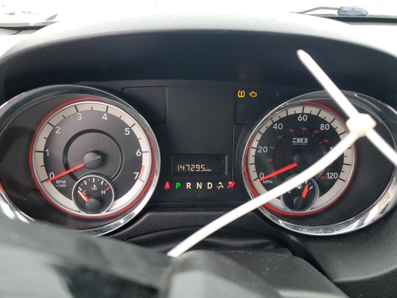 2014 Dodge Grand Caravan Sxt VIN: 2C4RDGCG4ER305737 Lot: 90715535