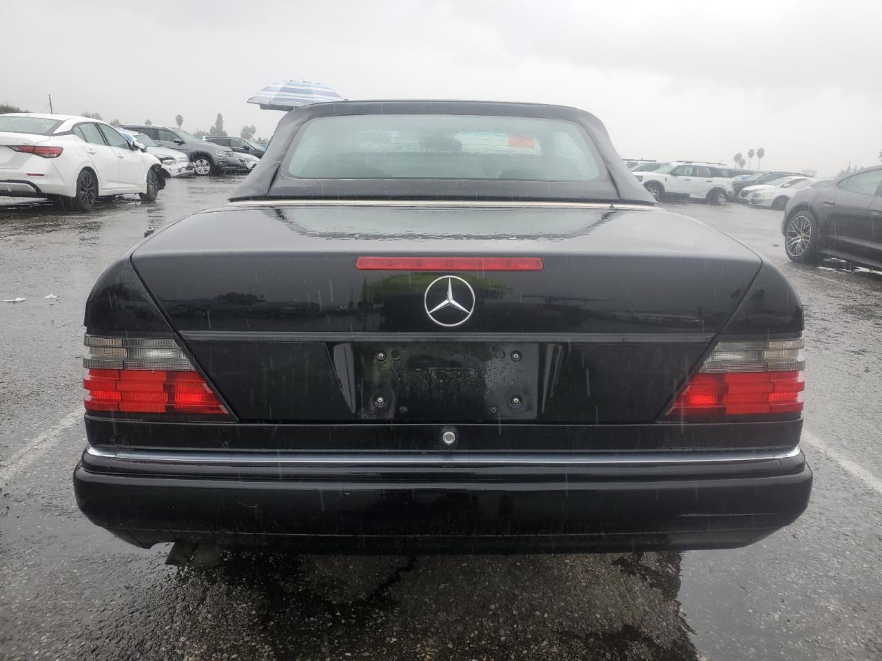 1995 Mercedes-Benz E 320 VIN: WDBEA66E4SC171150 Lot: 93960485