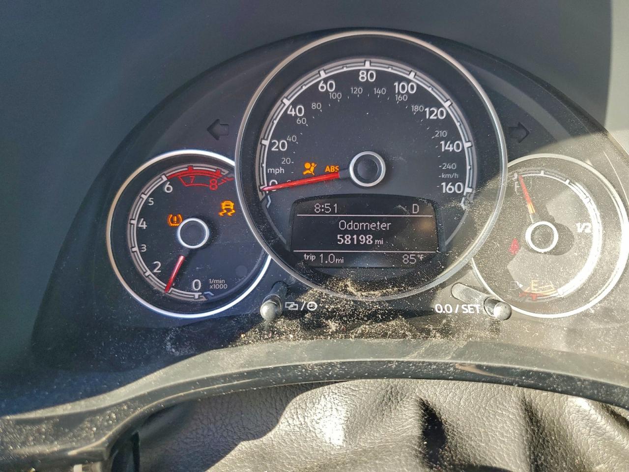 2018 Volkswagen Beetle S VIN: 3VWFD7AT8JM707259 Lot: 94467845