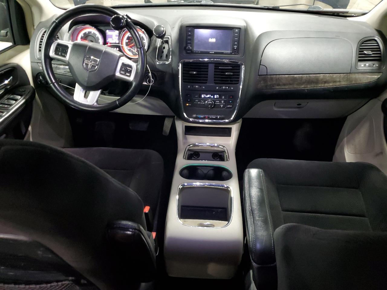 2011 Dodge Grand Caravan Crew VIN: 2D4RN5DG1BR750578 Lot: 90745135