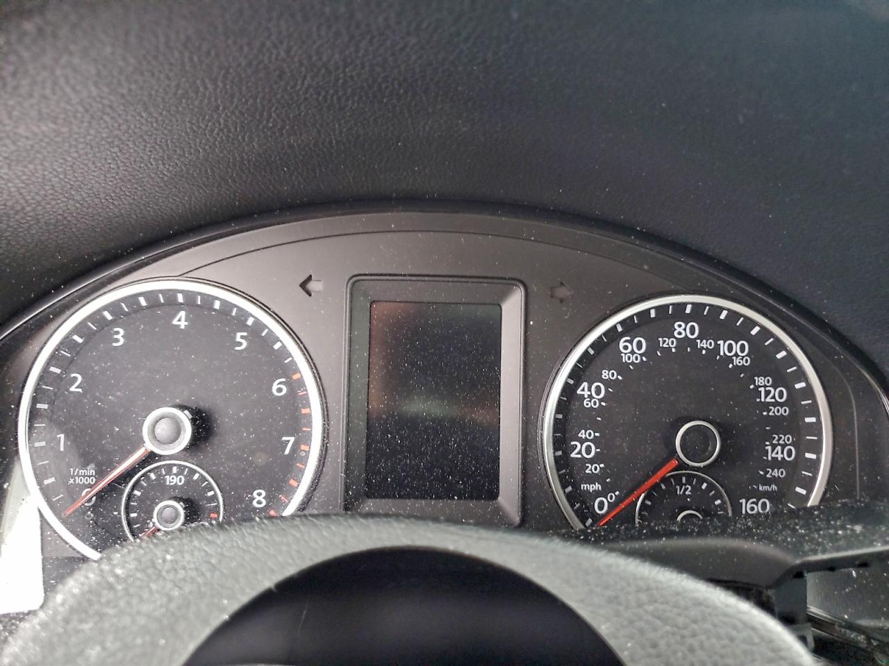 2016 Volkswagen Tiguan S VIN: WVGAV7AX1GW552457 Lot: 94400375