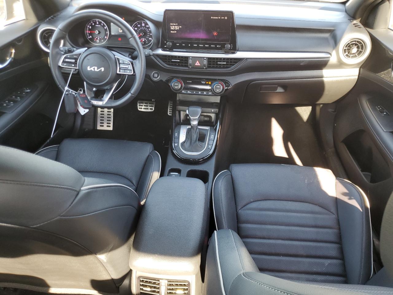 2024 Kia Forte Gt Line VIN: 3KPF54AD9RE704965 Lot: 92601845