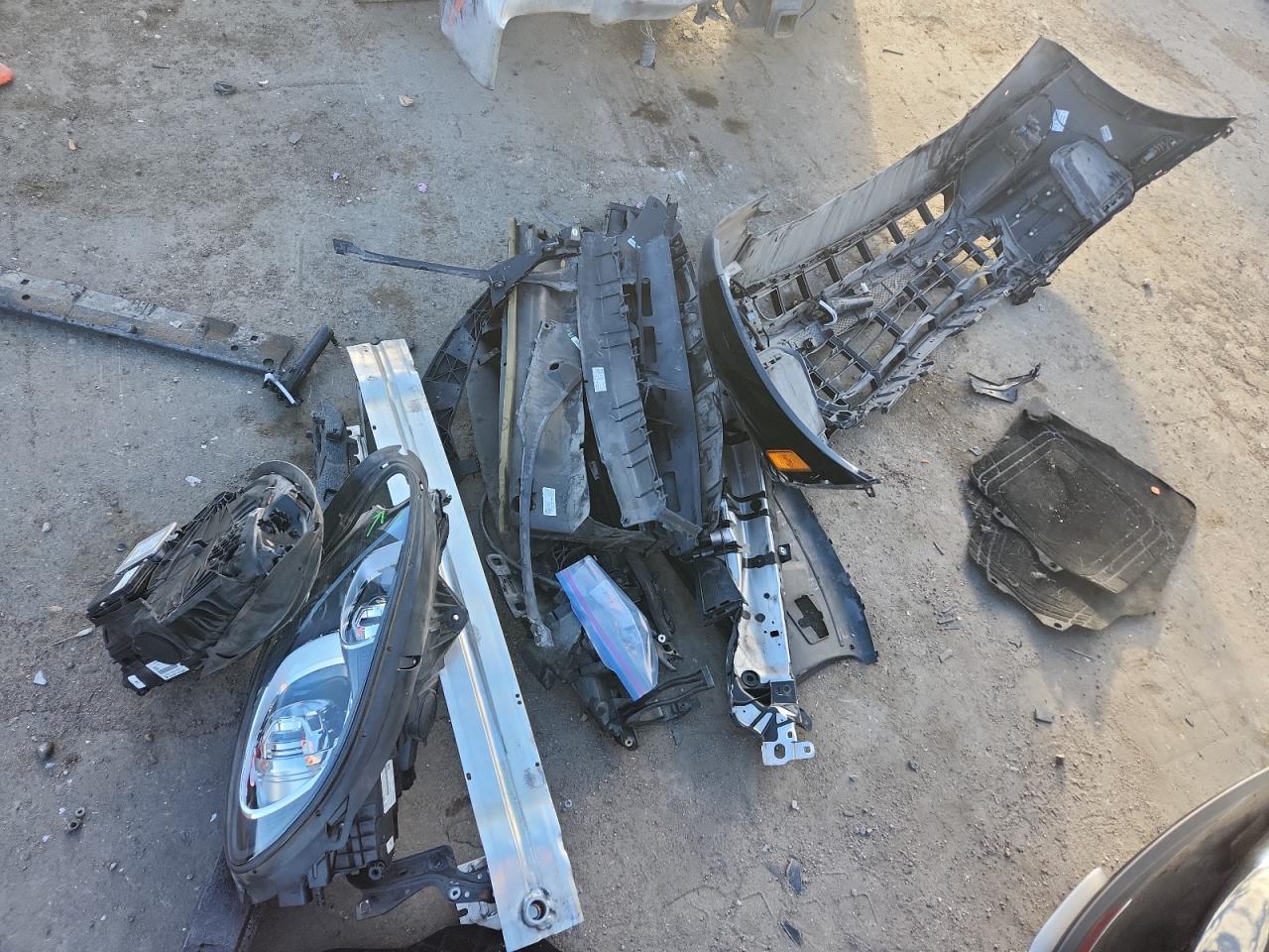 2018 Porsche Macan VIN: WP1AA2A55JLB24514 Lot: 92184205