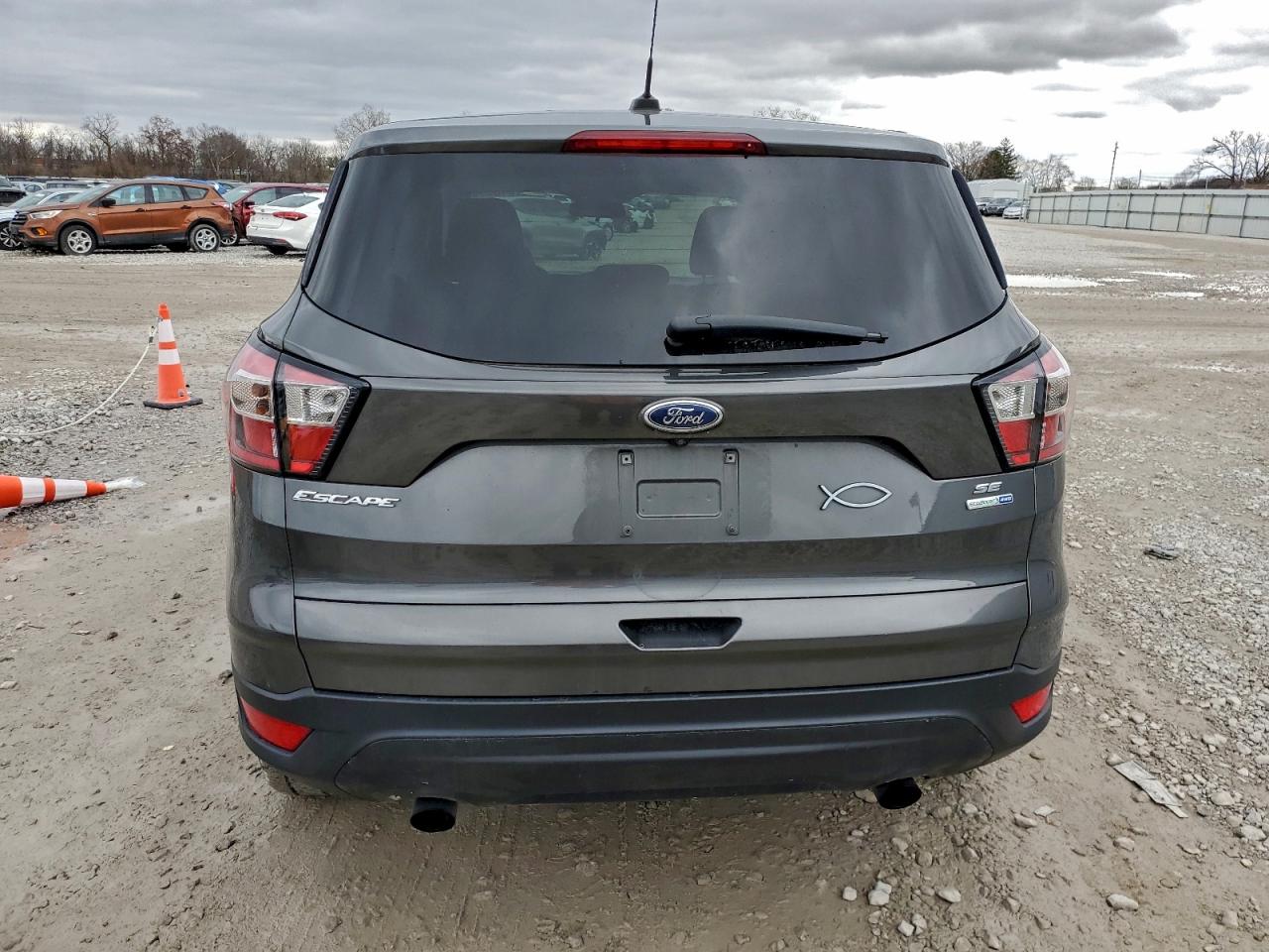 2017 Ford Escape Se VIN: 1FMCU9GD1HUC45646 Lot: 94369025