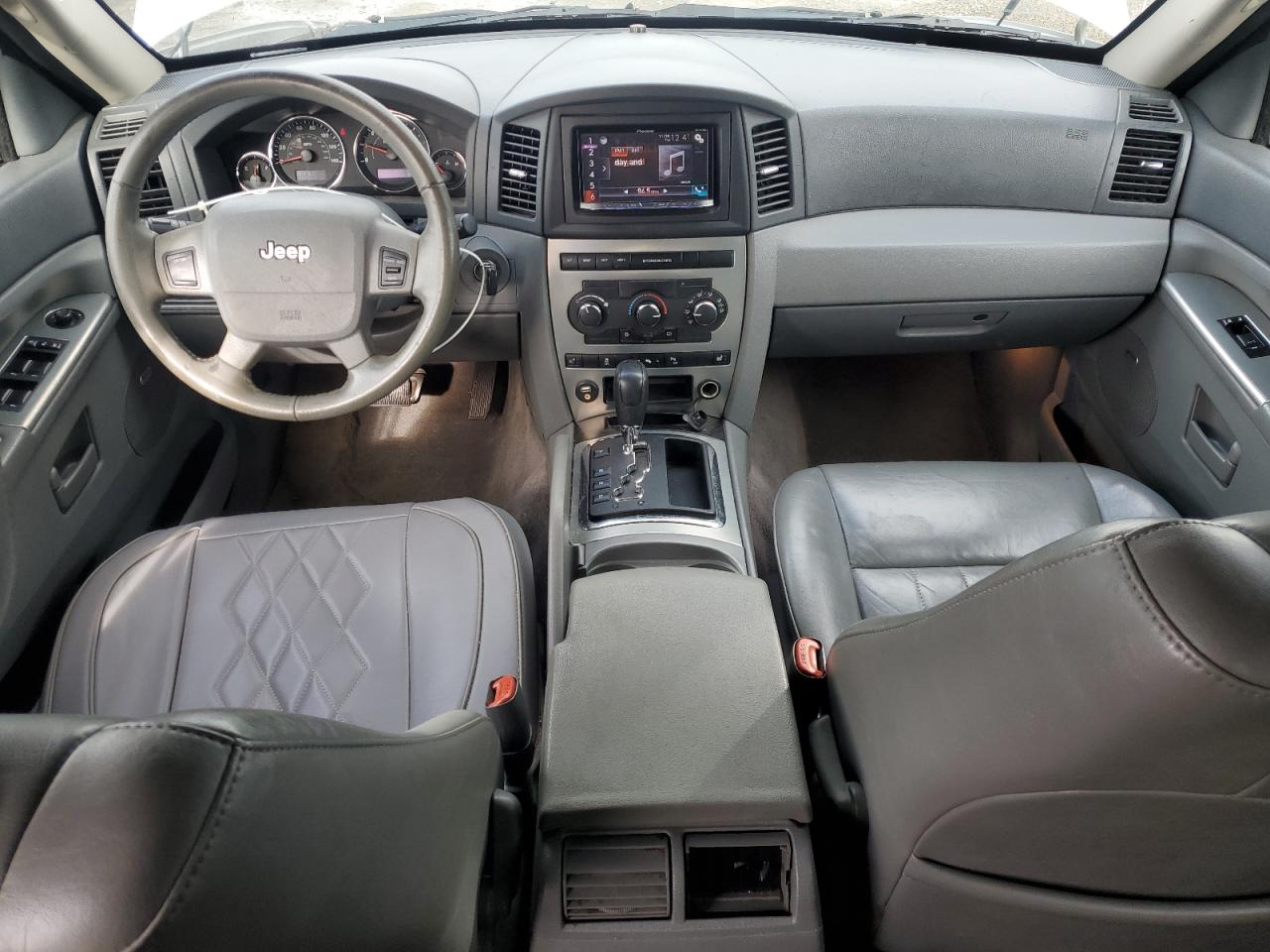 2007 Jeep Grand Cherokee Laredo VIN: 1J8GR48K27C560539 Lot: 93300325