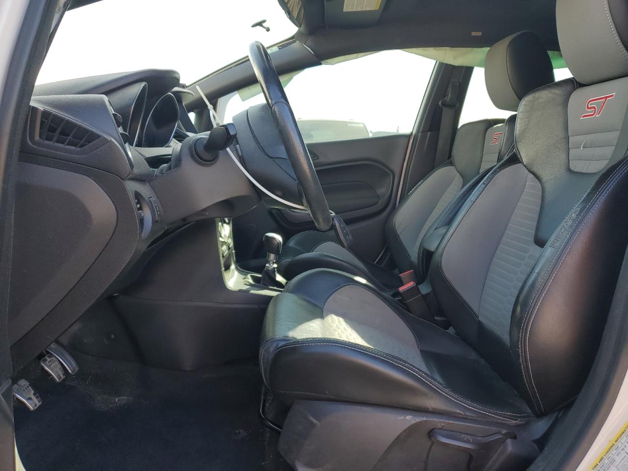 2017 Ford Fiesta St VIN: 3FADP4GX0HM158411 Lot: 92949315