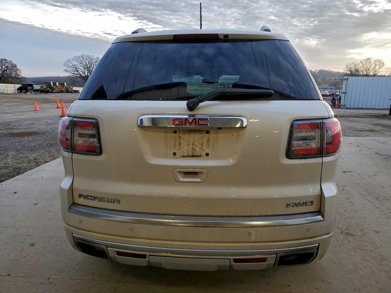 2015 GMC Acadia Denali VIN: 1GKKVTKD2FJ157645 Lot: 93830555