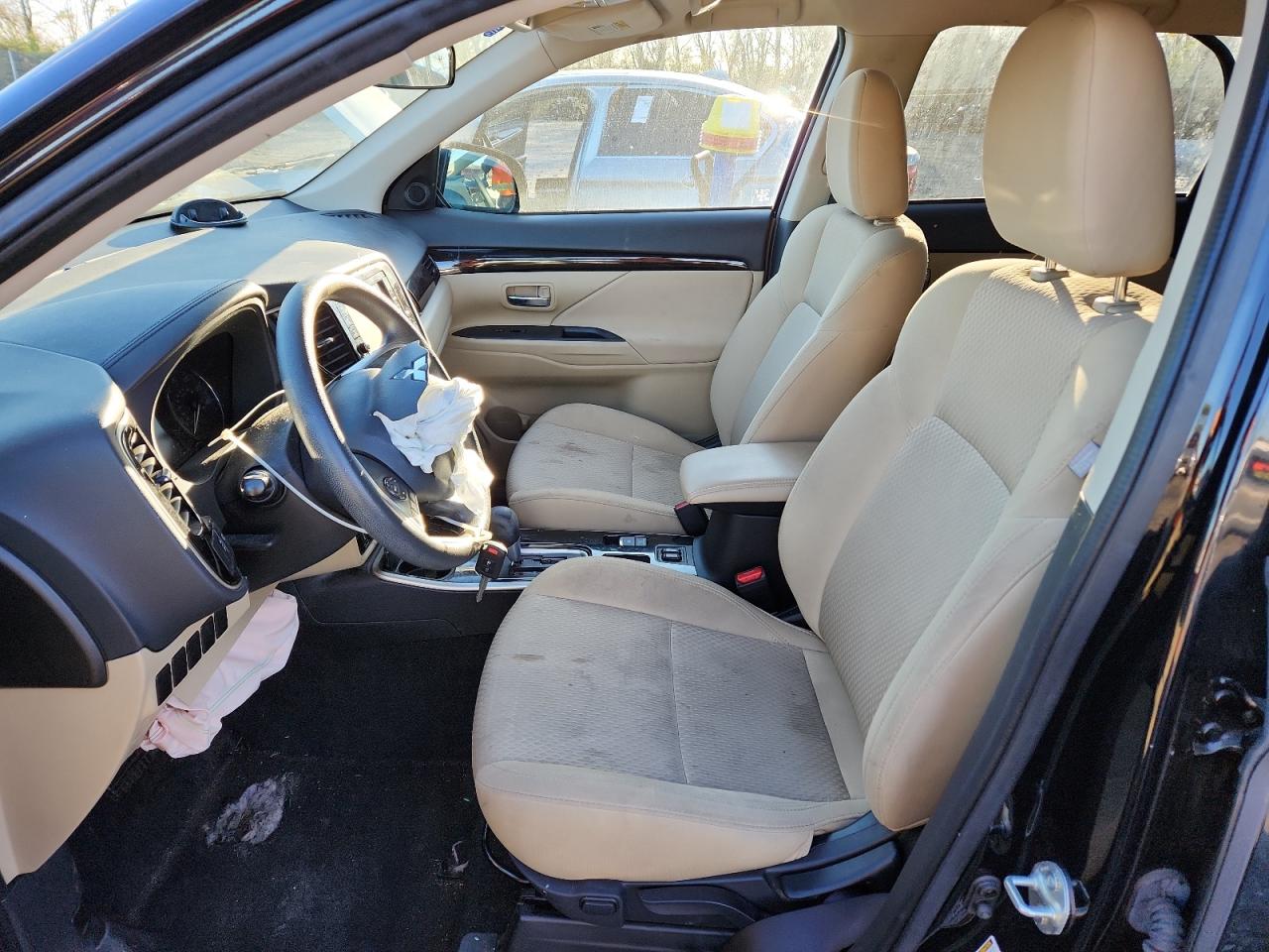 2020 Mitsubishi Outlander Es VIN: JA4AD2A30LZ013399 Lot: 92720975