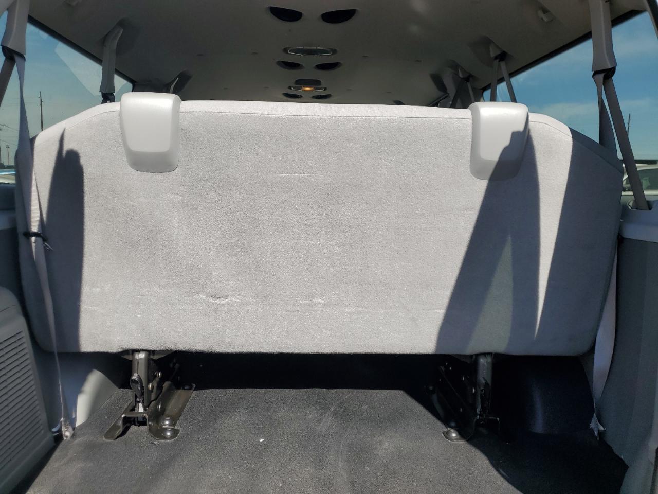 2013 Ford Econoline E350 Super Duty Wagon VIN: 1FBNE3BL6DDA61078 Lot: 91507675