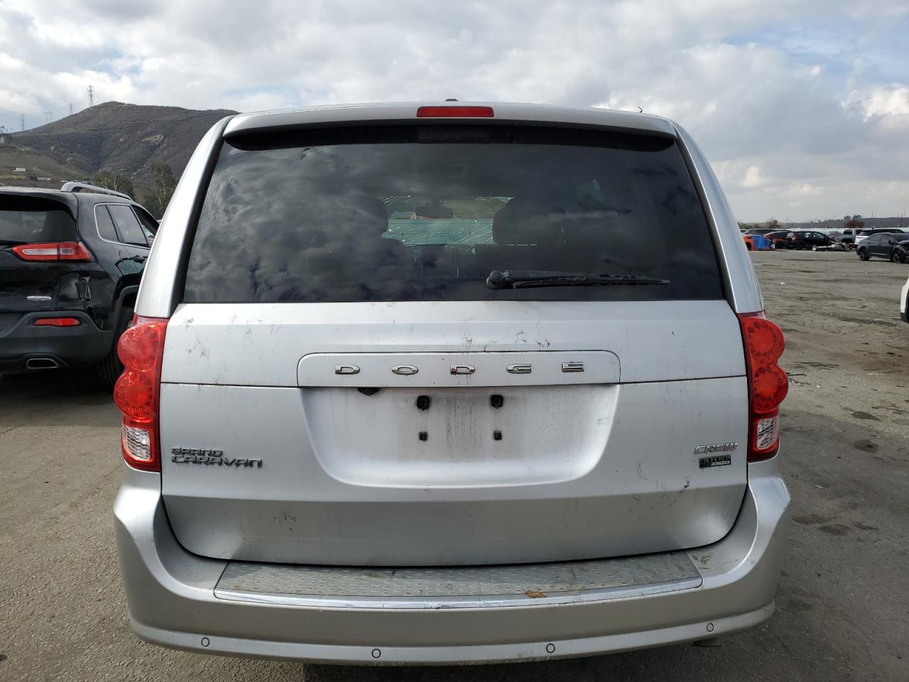 2011 Dodge Grand Caravan Crew VIN: 2D4RN5DG4BR787155 Lot: 92686775