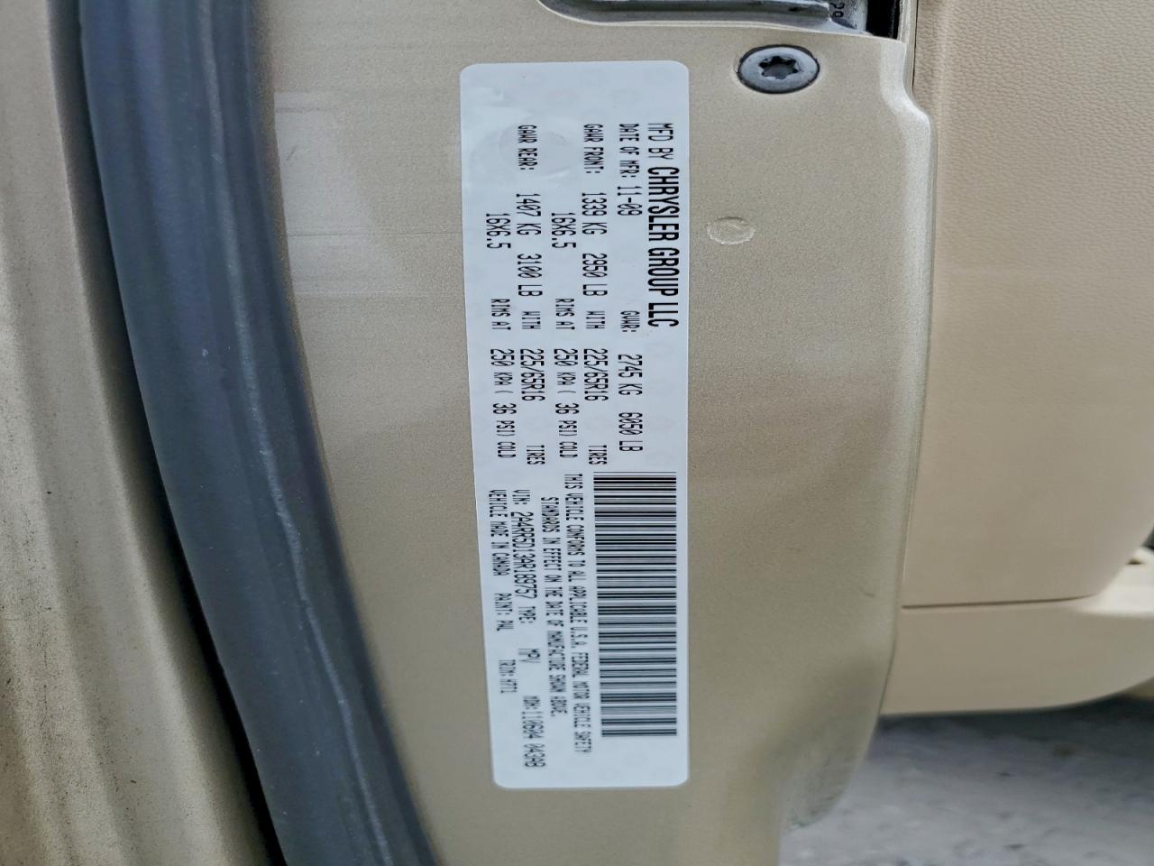 2010 Chrysler Town & Country Touring VIN: 2A4RR5D13AR189757 Lot: 94241455