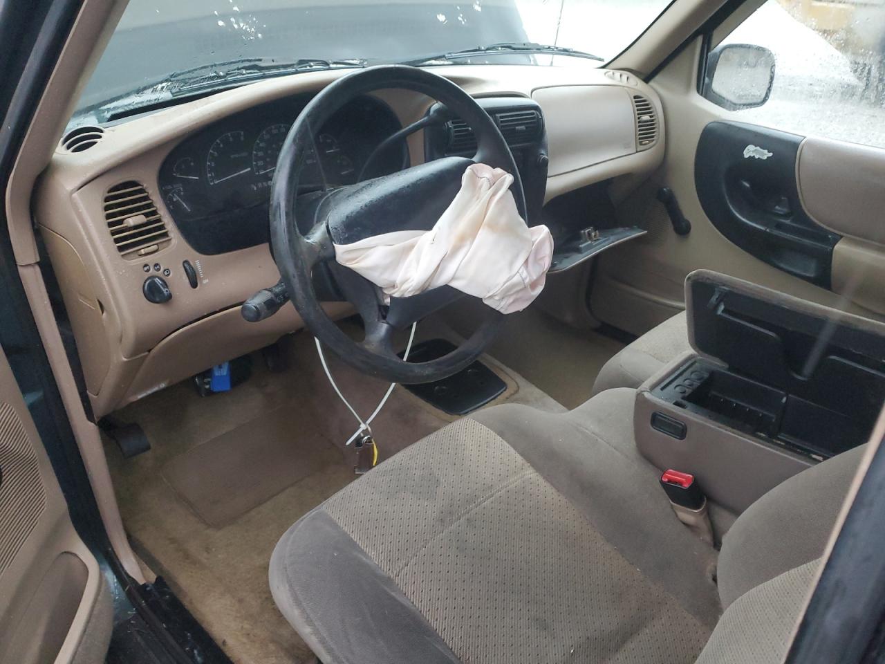 1998 Mazda B4000 Cab Plus VIN: 4F4YR16X9WTM06683 Lot: 92075135