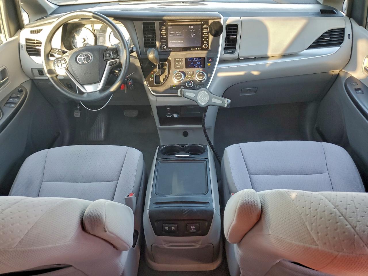 2022 Toyota Sienna Le VIN: 5TDKZ3DC2LS070718 Lot: 94259925