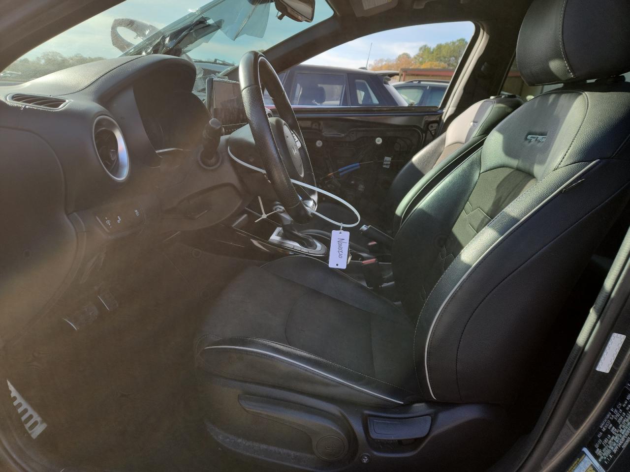 2023 Kia Forte Gt Line VIN: 3KPF54AD8PE606927 Lot: 93247515