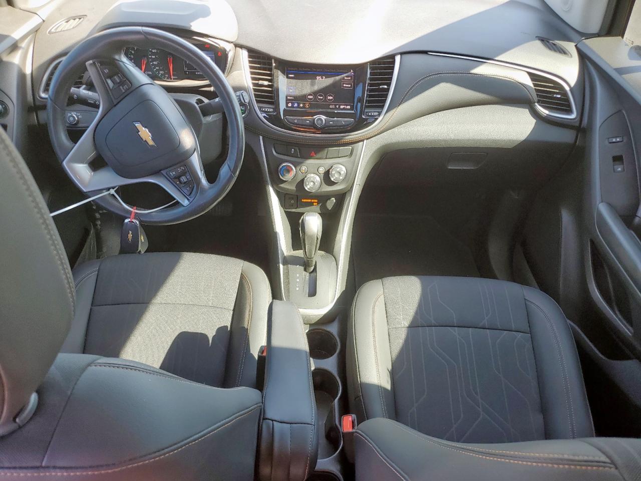 2022 Chevrolet Trax 1Lt VIN: KL7CJLSM1NB508823 Lot: 92481705