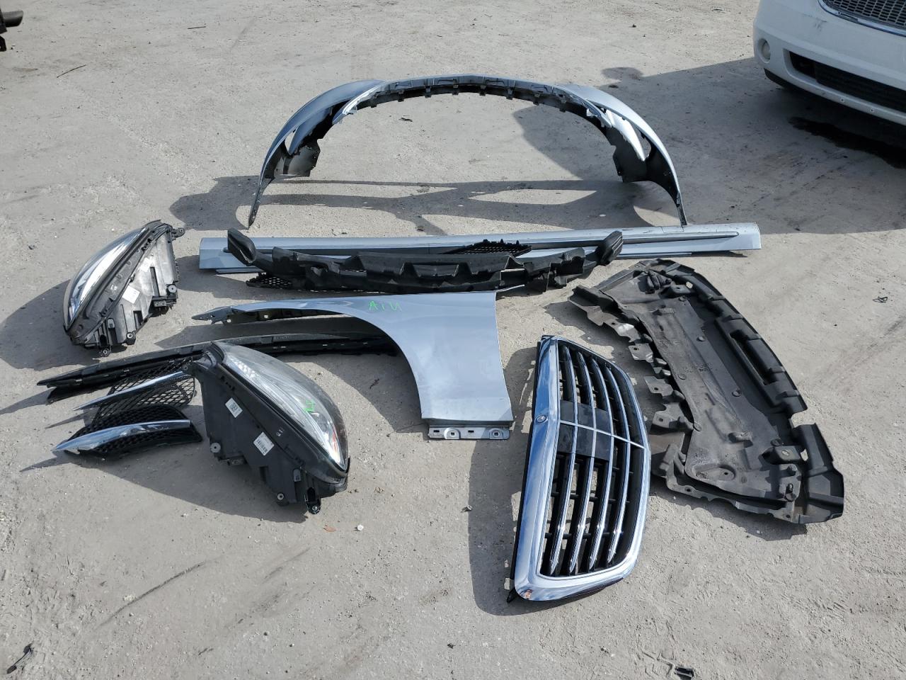 2017 Mercedes-Benz S 550 VIN: WDDUG8CB8HA289682 Lot: 92028385