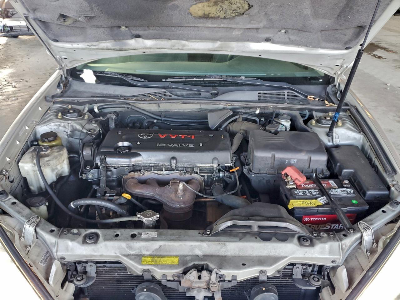 2004 Toyota Camry Le VIN: 4T1BE32KX4U823006 Lot: 94407655