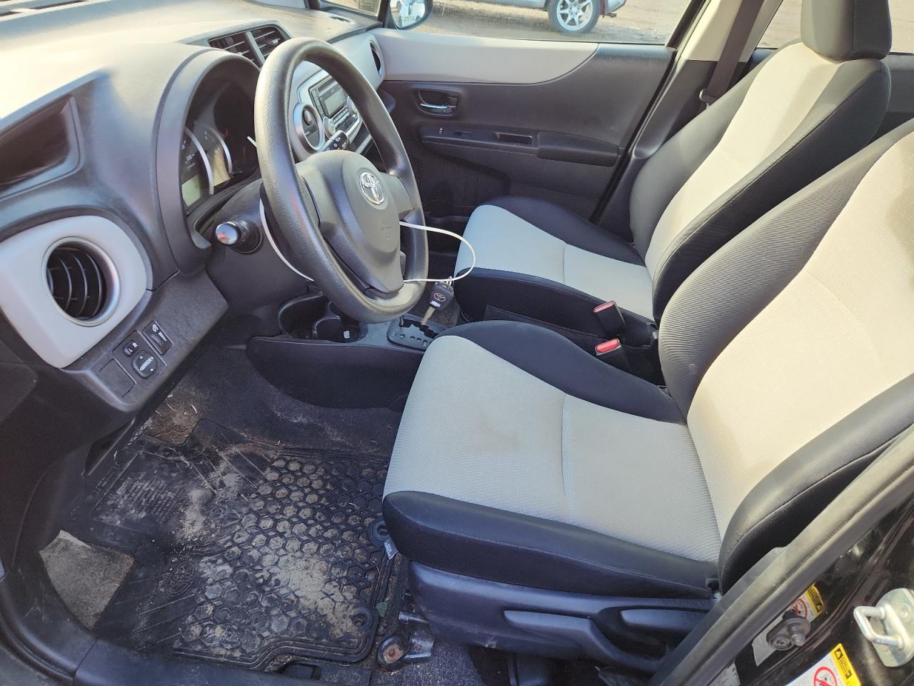 2012 Toyota Yaris VIN: JTDKTUD37CD514940 Lot: 91556915