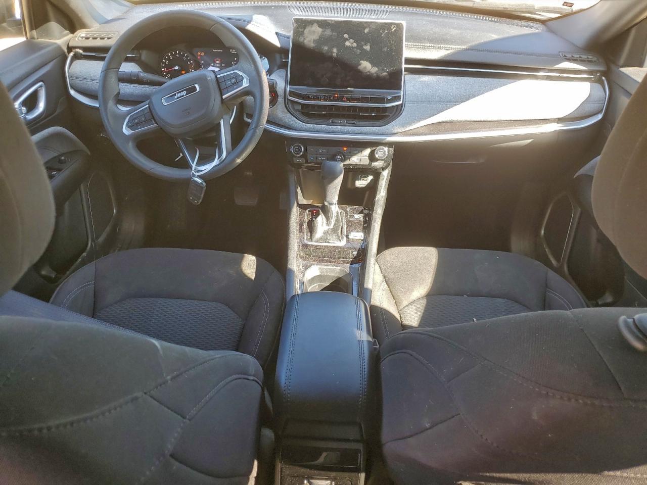 2023 Jeep Compass Sport VIN: 3C4NJDAN4PT549556 Lot: 94538315