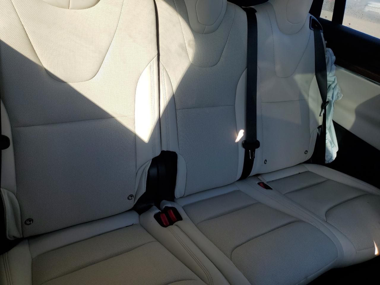 2022 Tesla Model X VIN: 7SAXCDE57NF345653 Lot: 92273515