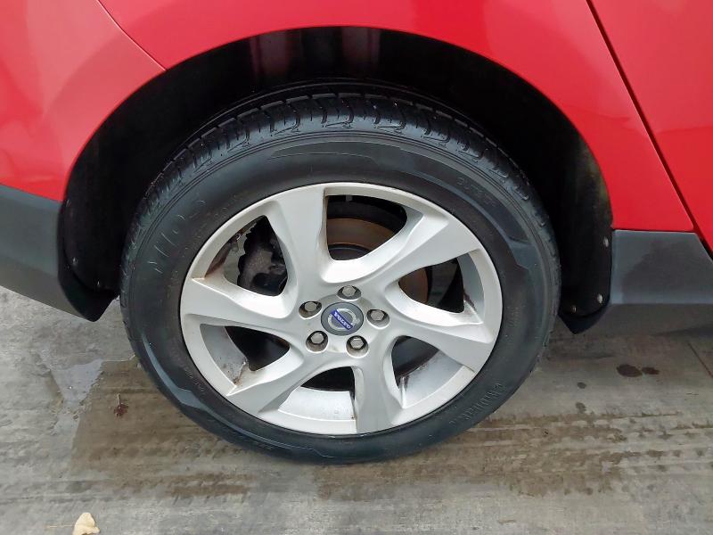 2014 VOLVO V40 D2 CROSS COUNTRY LUX 5DR