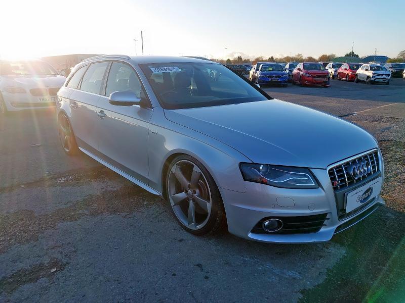 2009 AUDI S4 