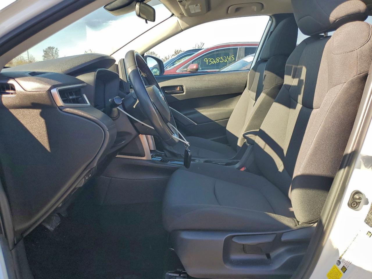 2022 Toyota Corolla Cross Le VIN: 7MUCAAAGXNV026658 Lot: 94258775