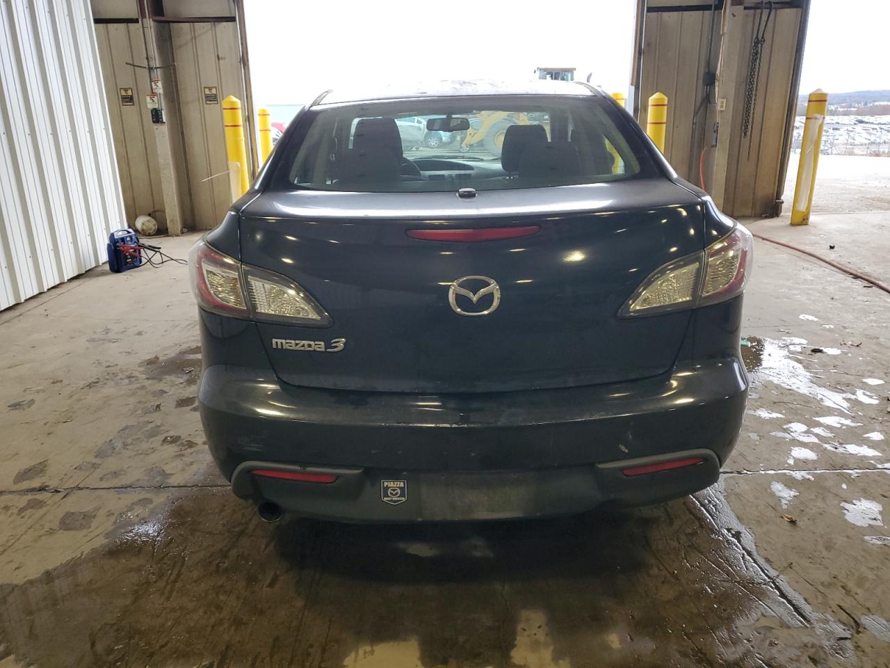 2010 Mazda 3 I VIN: JM1BL1SGXA1162665 Lot: 92795365