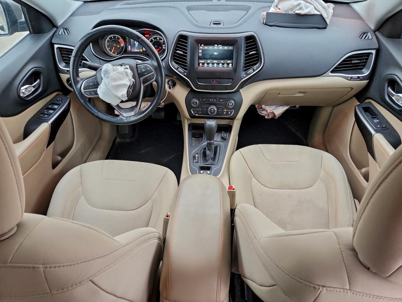 2020 Jeep Cherokee Latitude VIN: 1C4PJLCX4LD519474 Lot: 94258805