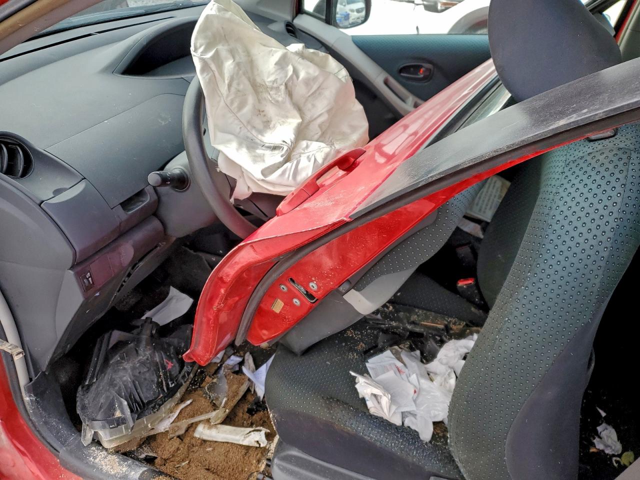 2007 Toyota Yaris VIN: JTDJT923075129490 Lot: 93846445