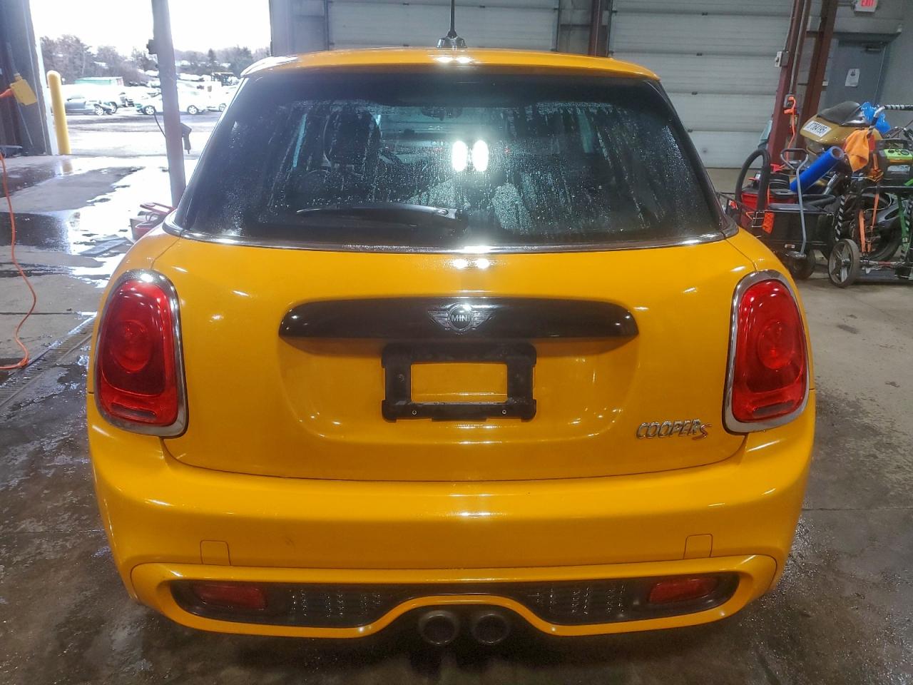 2015 Mini Cooper S VIN: WMWXU3C57FT891968 Lot: 94167865