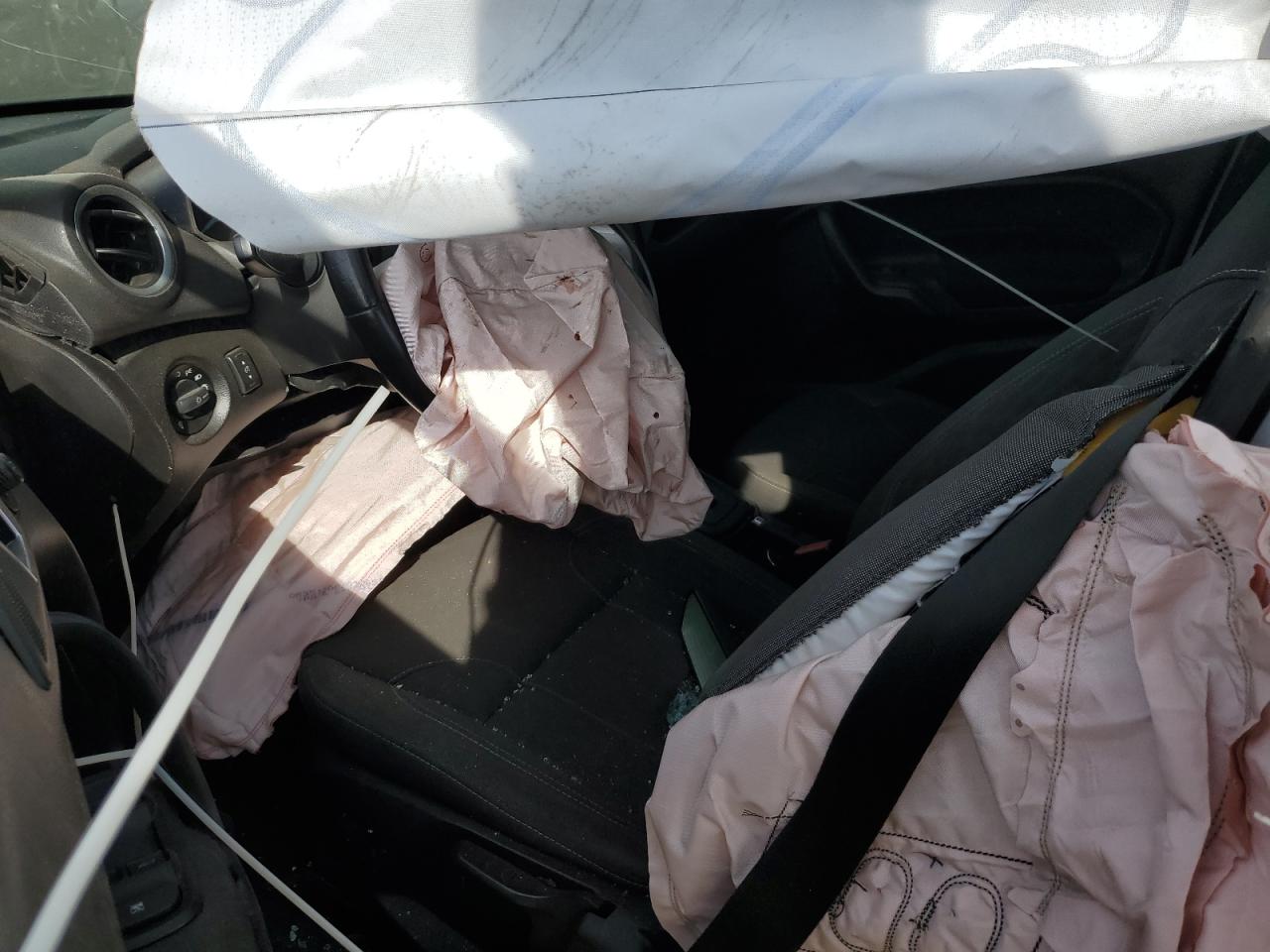 2015 Ford Fiesta Se VIN: 3FADP4EJ8FM108349 Lot: 91485745