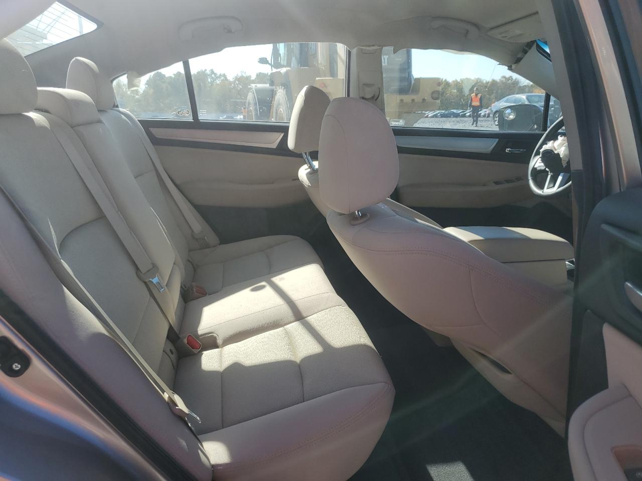 2015 Subaru Legacy 2.5I Premium VIN: 4S3BNBC63F3075661 Lot: 91288415