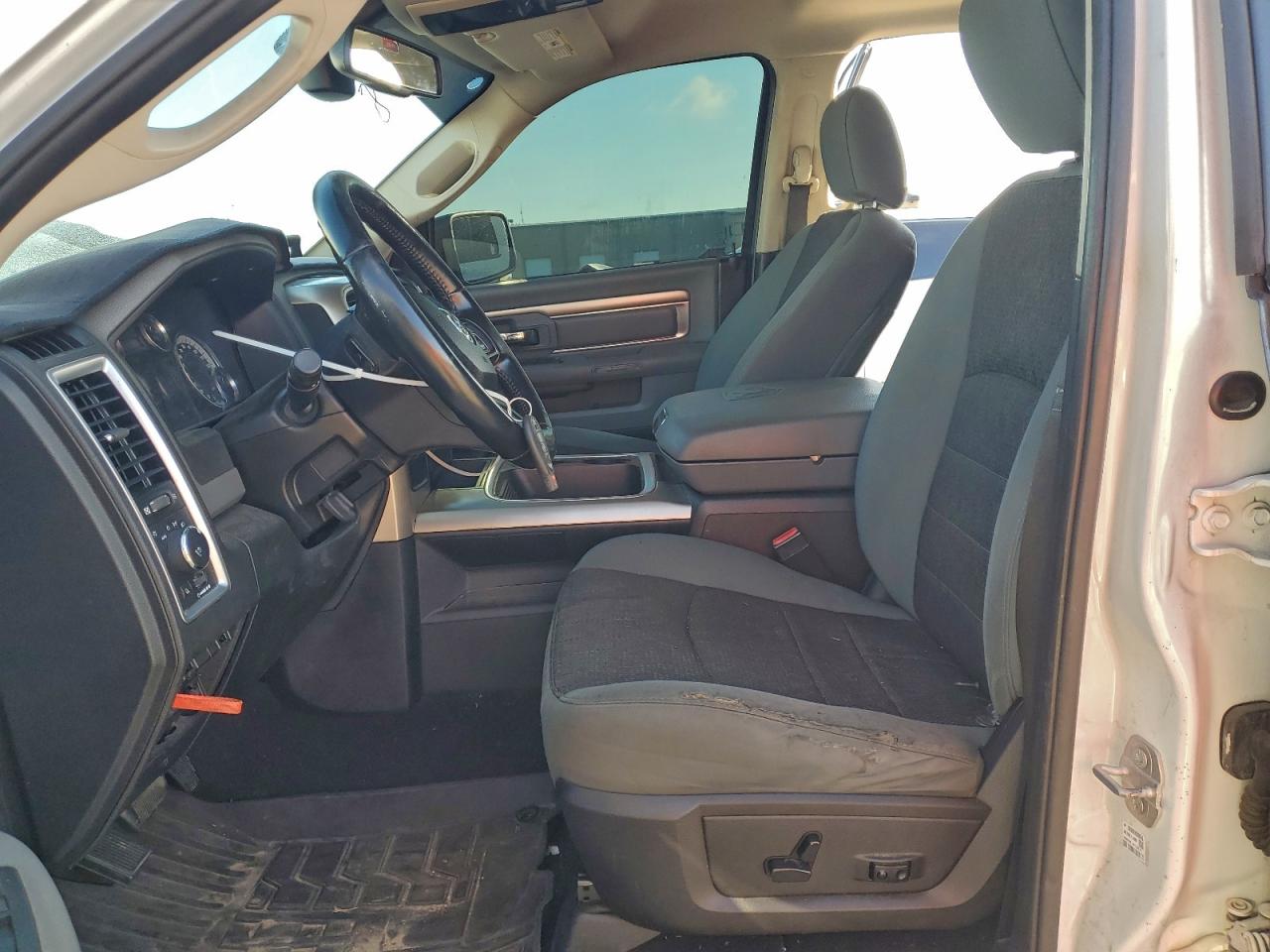 2015 Ram 1500 Slt VIN: 1C6RR6GGXFS742798 Lot: 91883925