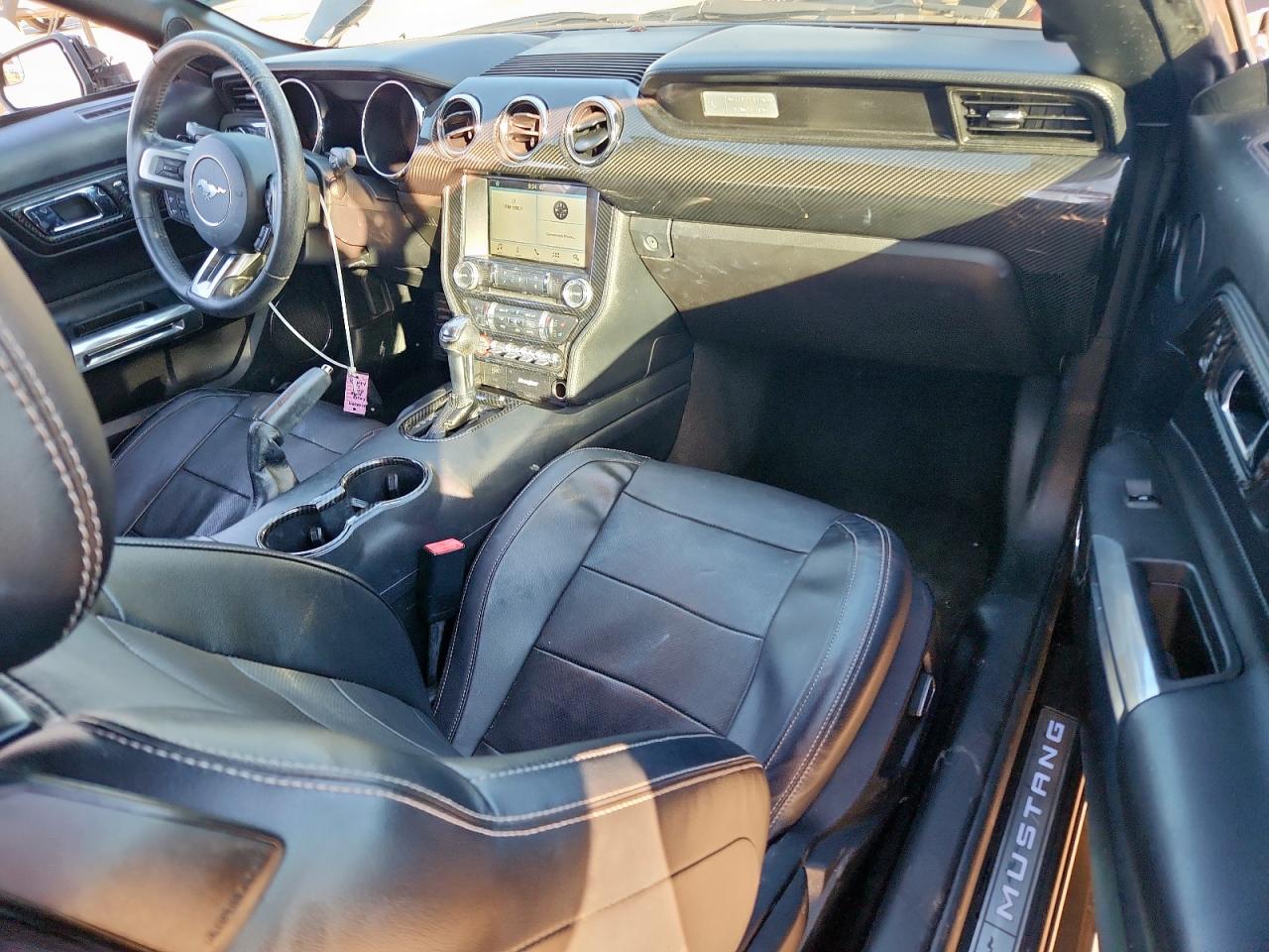 2017 Ford Mustang VIN: 1FATP8UHXH5295765 Lot: 91370745