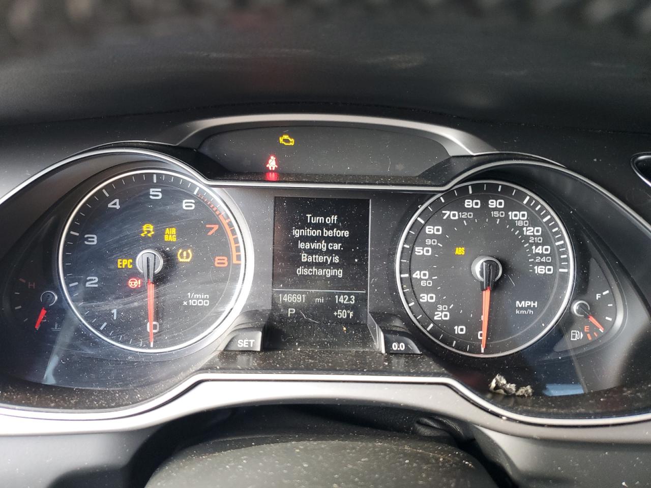 2015 Audi A4 Premium VIN: WAUAFAFL2FN009169 Lot: 92607805