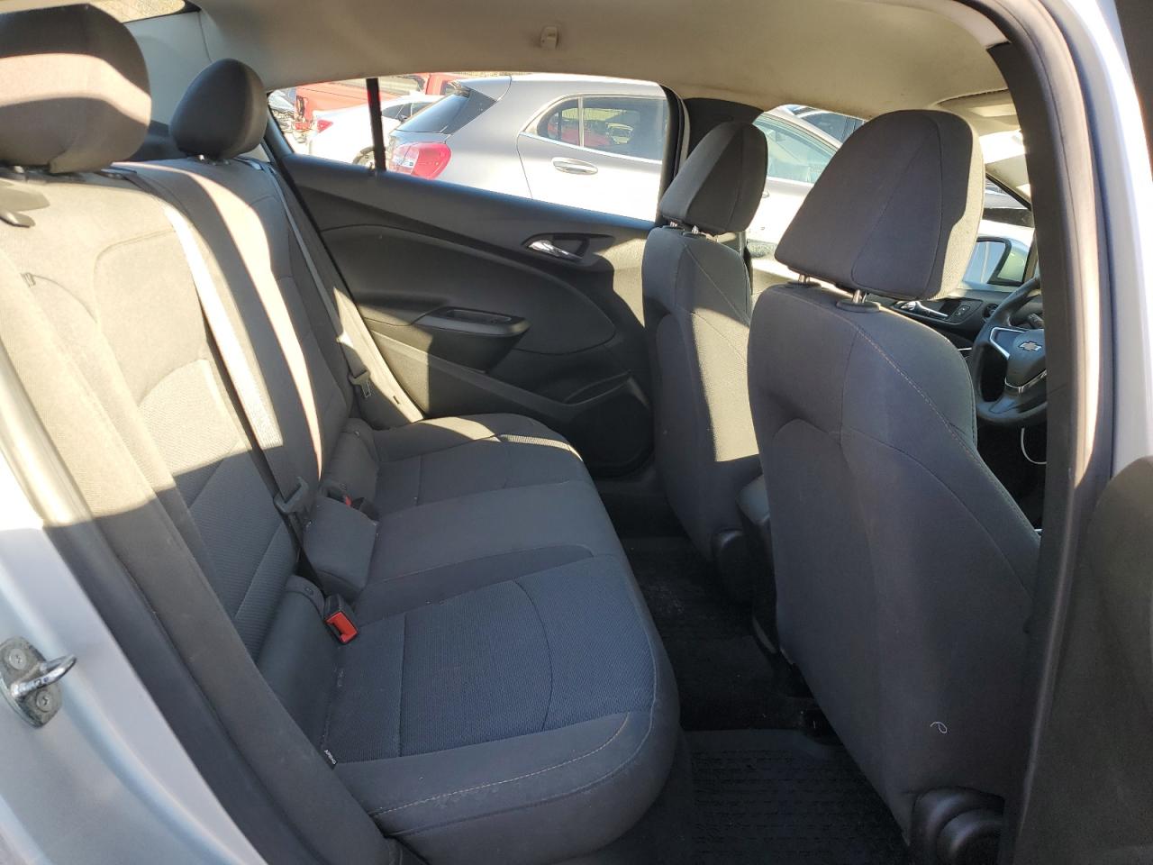 2018 Chevrolet Cruze Ls VIN: 1G1BC5SM0J7232001 Lot: 92835555