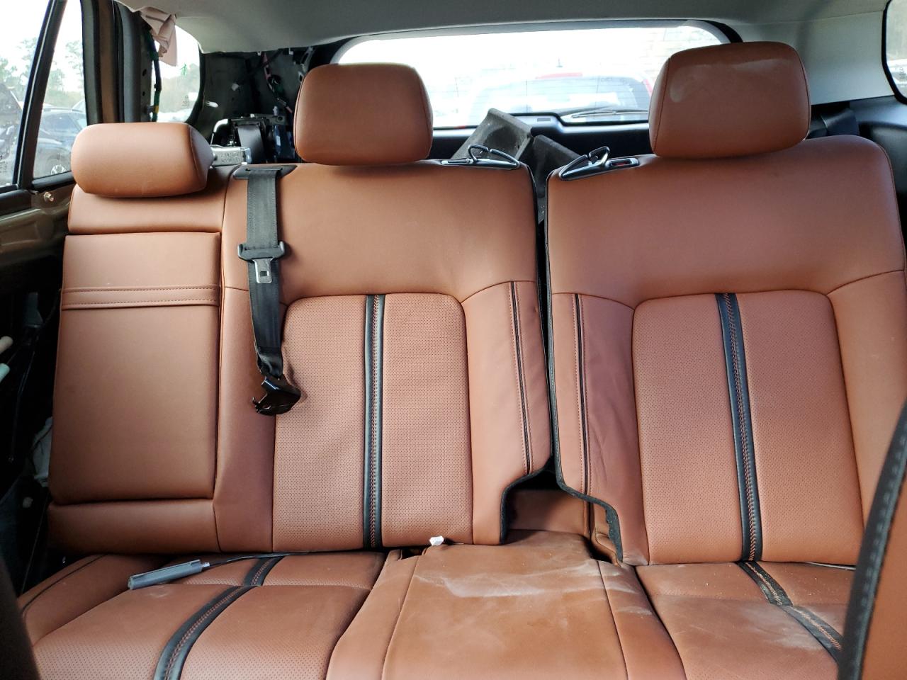 2025 Mazda Cx-50 Base VIN: 7MMVABXY4SN329817 Lot: 92083155