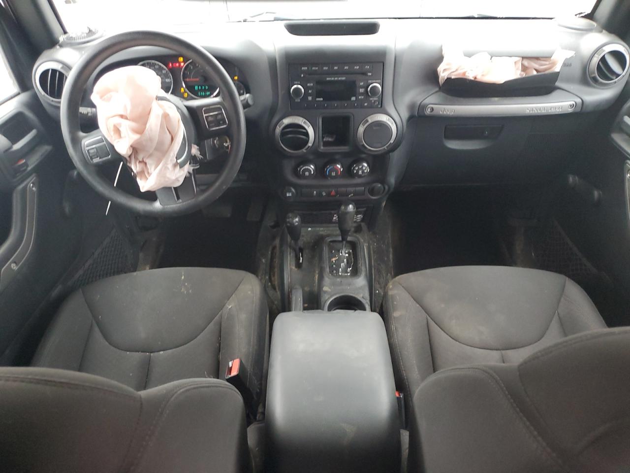 2016 Jeep Wrangler Unlimited Sport VIN: 1C4BJWDG6GL220879 Lot: 93696565