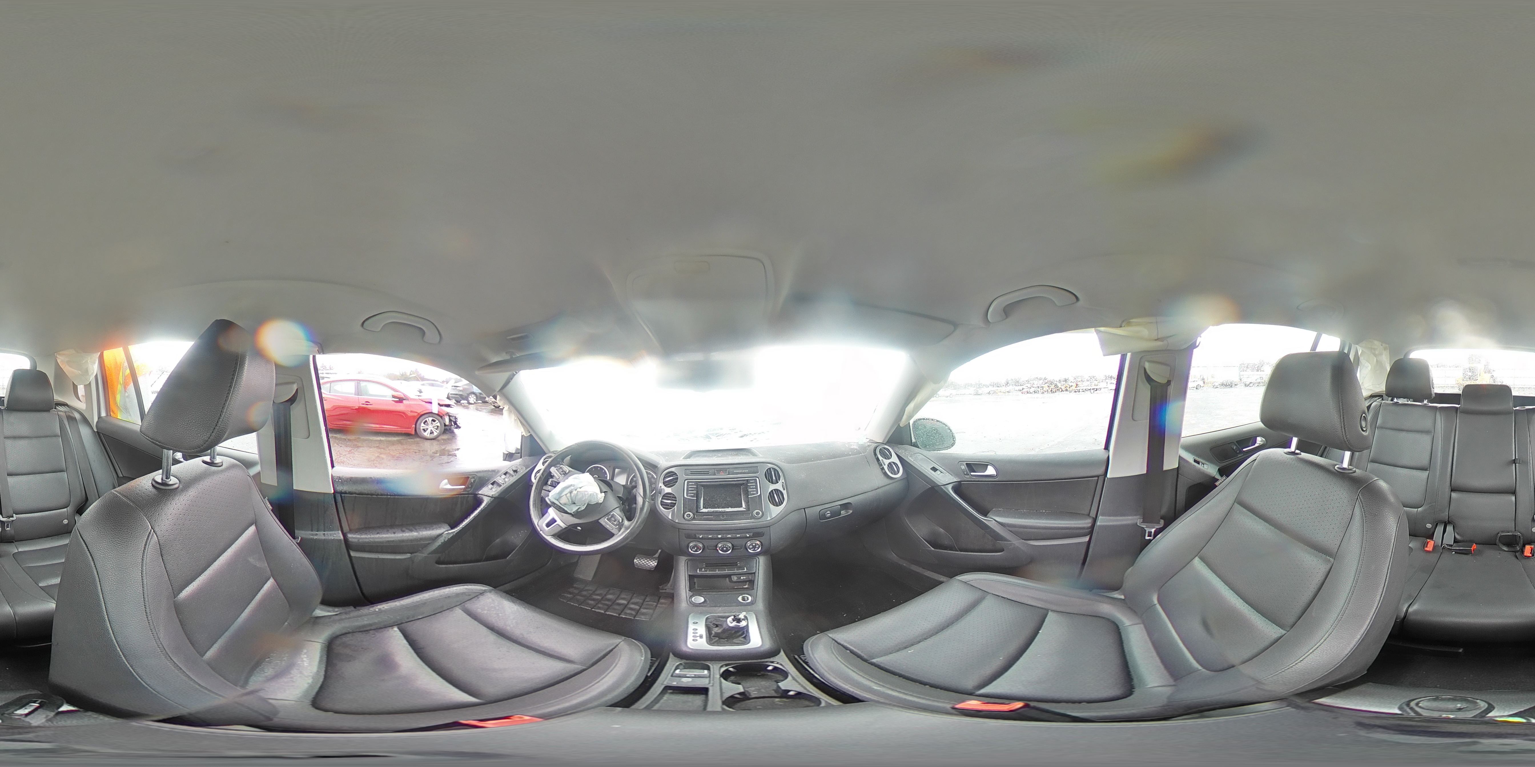 2016 Volkswagen Tiguan S VIN: WVGAV7AX1GW552457 Lot: 94400375