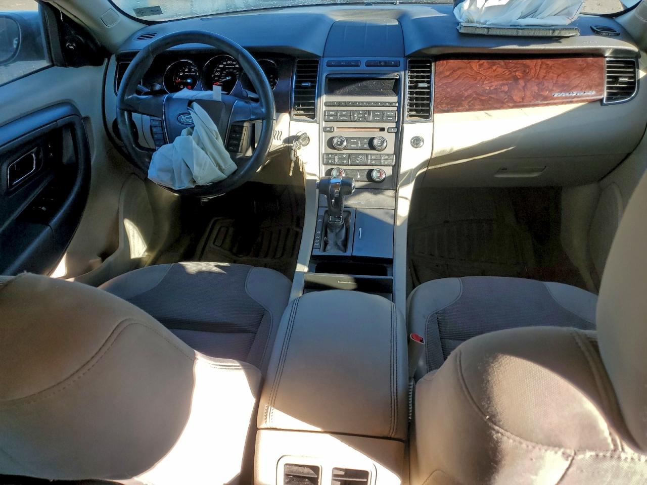 2010 Ford Taurus Sel VIN: 1FAHP2EW7AG143713 Lot: 93700875