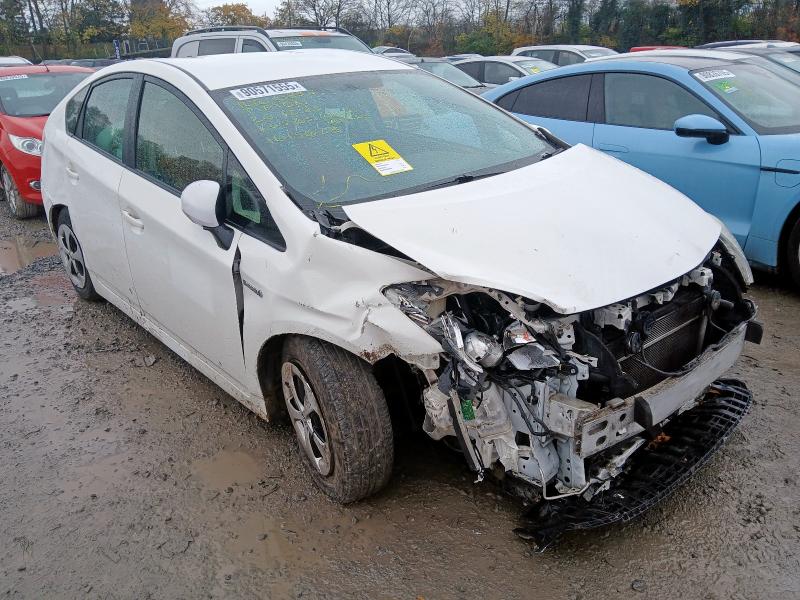 2015 TOYOTA PRIUS HYBRID 