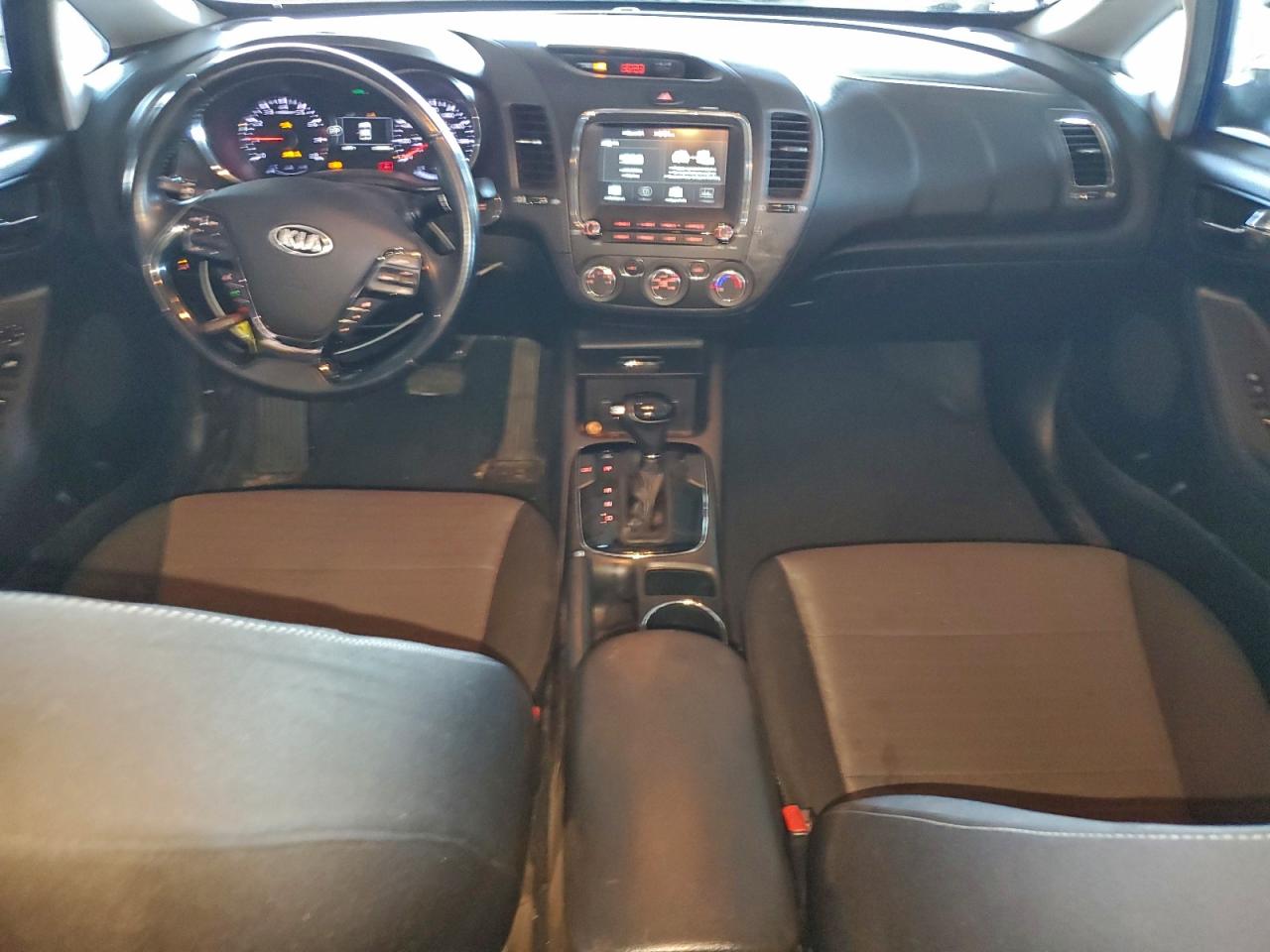 2018 Kia Forte Lx VIN: 3KPFL4A76JE214343 Lot: 94112725