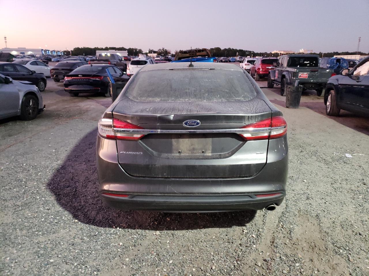 2017 Ford Fusion Se VIN: 3FA6P0H79HR143215 Lot: 91162535