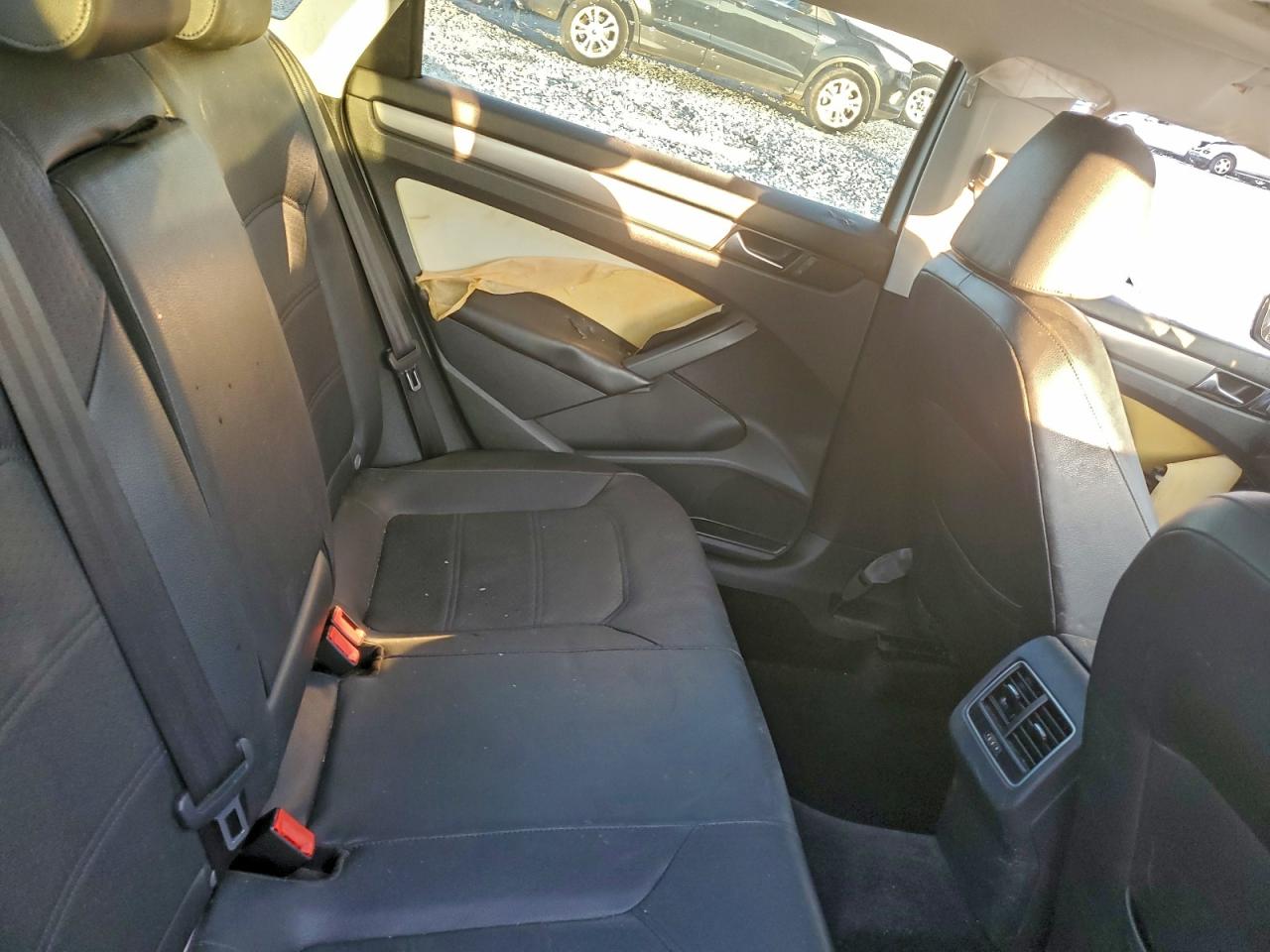 2014 Volkswagen Passat Se VIN: 1VWBS7A36EC052997 Lot: 92292135