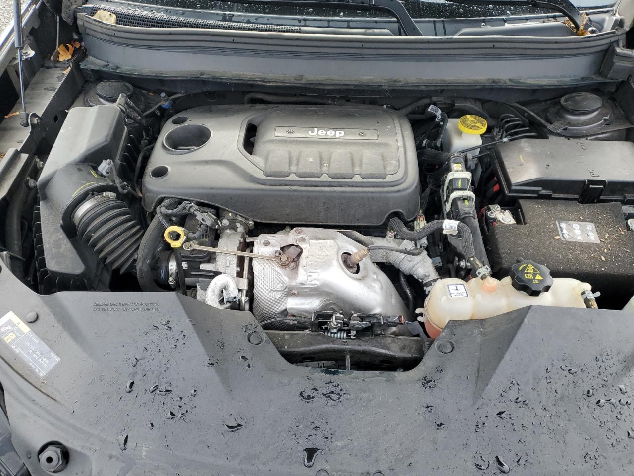 2019 Jeep Cherokee Limited VIN: 1C4PJMDN0KD294360 Lot: 92871255