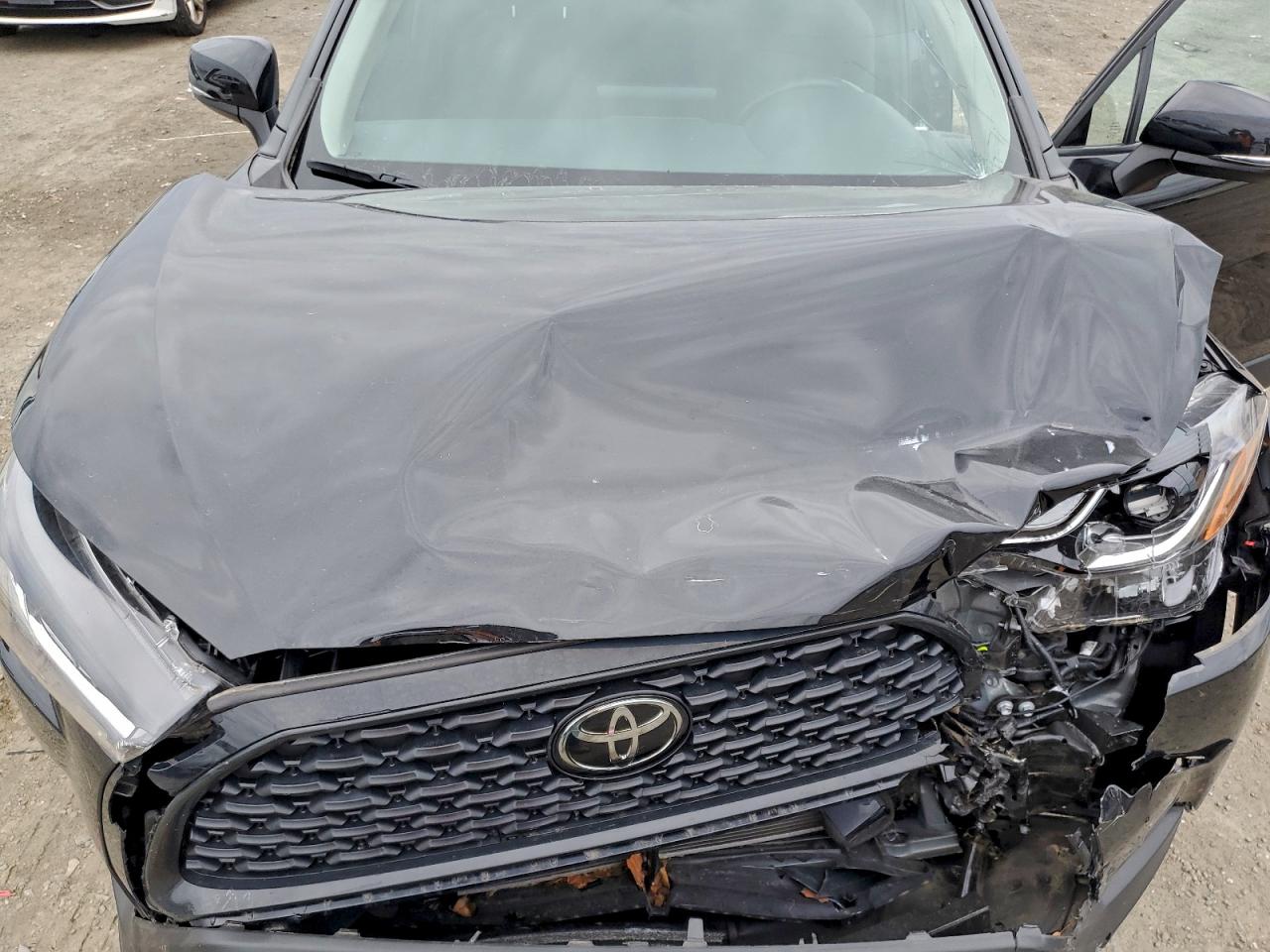 2023 Toyota Corolla Cross Le VIN: 7MUBAABG9PV052438 Lot: 93713315