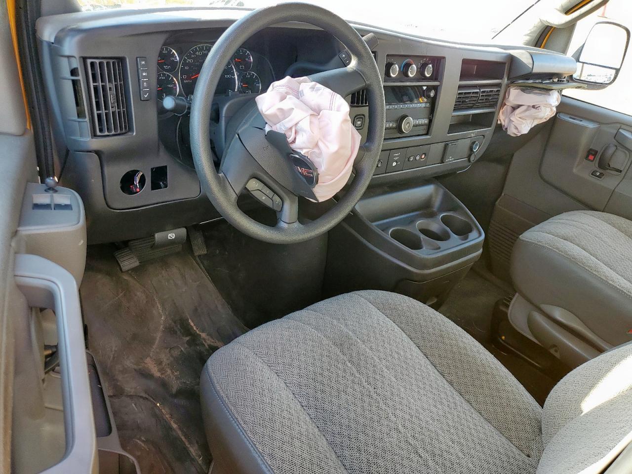 2024 GMC Savana Delivery Van VIN: 1GTW7AFP1R1101734 Lot: 91806095